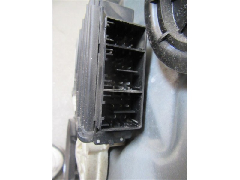 Recambio de elevalunas elec. del. dch. : seat ibiza : 1.9 tdi -atd (100,61cv) 5p [2003] para seat ibiza 1.9 tdi -atd referencia 