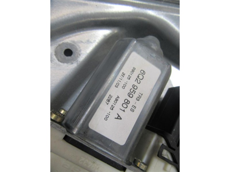 Recambio de elevalunas elec. del. dch. : seat ibiza : 1.9 tdi -atd (100,61cv) 5p [2003] para seat ibiza 1.9 tdi -atd referencia 