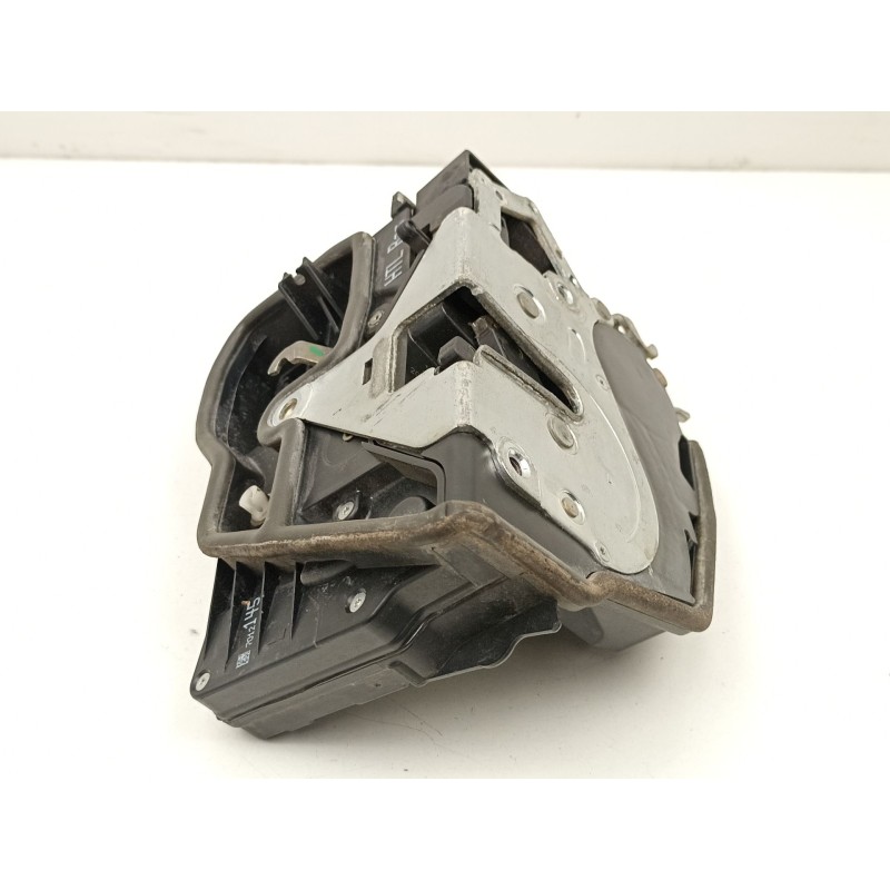 Recambio de cerradura puerta trasera izquierda para bmw 7 (e65, e66, e67) 745 i, li referencia OEM IAM 7012145  