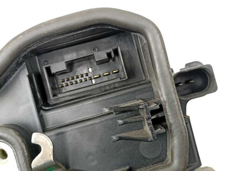 Recambio de cerradura puerta trasera izquierda para bmw 7 (e65, e66, e67) 745 i, li referencia OEM IAM 7012145  