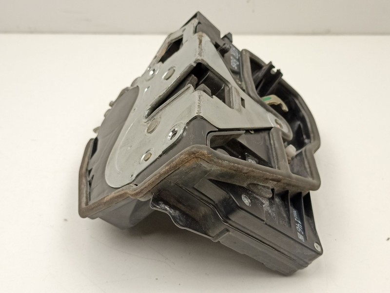 Recambio de cerradura puerta trasera derecha para bmw 7 (e65, e66, e67) 745 i, li referencia OEM IAM 7012146  