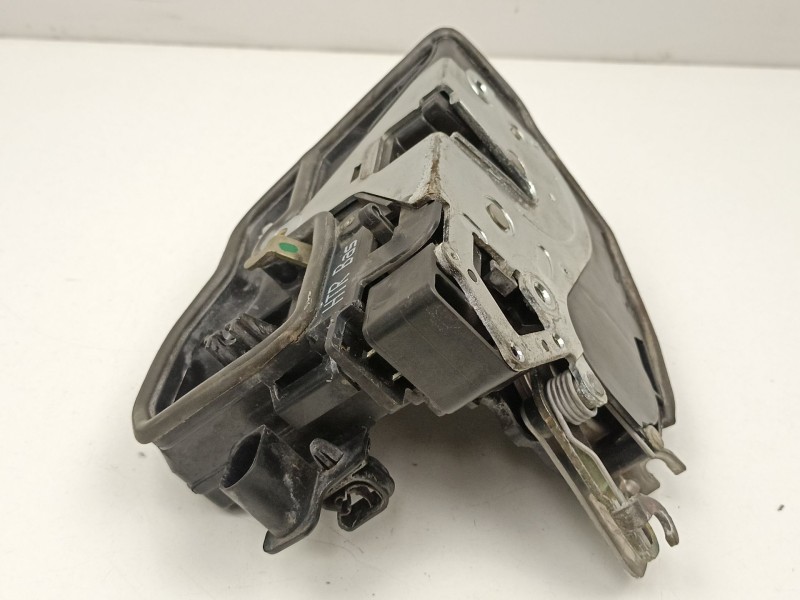 Recambio de cerradura puerta trasera derecha para bmw 7 (e65, e66, e67) 745 i, li referencia OEM IAM 7012146  