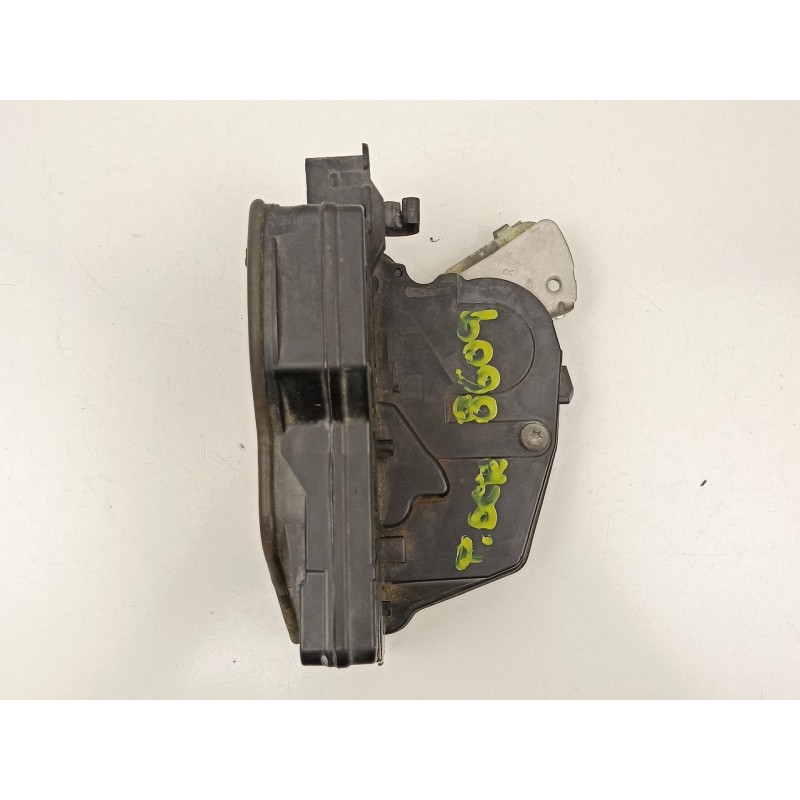 Recambio de cerradura puerta trasera derecha para bmw 7 (e65, e66, e67) 745 i, li referencia OEM IAM 7012146  