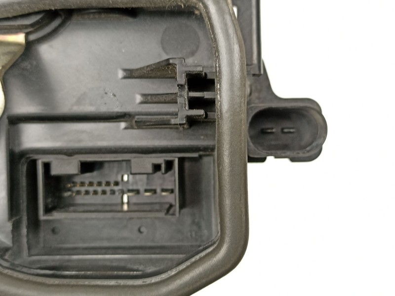 Recambio de cerradura puerta trasera derecha para bmw 7 (e65, e66, e67) 745 i, li referencia OEM IAM 7012146  