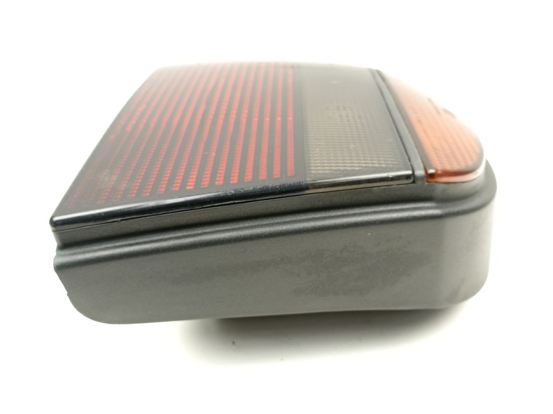 Recambio de piloto trasero izquierdo para volkswagen golf iii (1h1) 2.0 gti 16v referencia OEM IAM 1H6945111B  