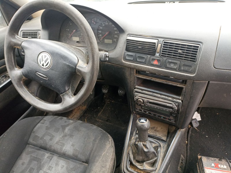 volkswagen golf iv (1j1) del año 1999