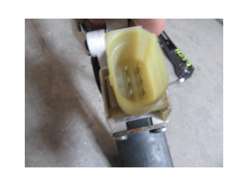 Recambio de elevalunas elec. del. dch. : bmw 120 : 2.0 td 5p [2007] para bmw  120 2.0 td referencia OEM IAM   