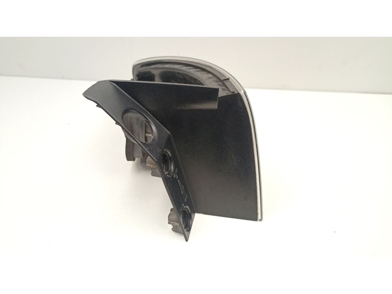 Recambio de piloto trasero derecho para seat ibiza iii (6l1) 1.4 16v referencia OEM IAM 6L6945112D  6L6945096E