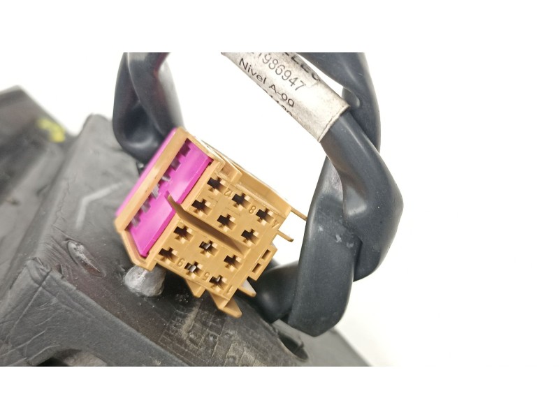 Recambio de retrovisor izquierdo para seat ibiza iii (6l1) 1.4 16v referencia OEM IAM 6L1857507AB  