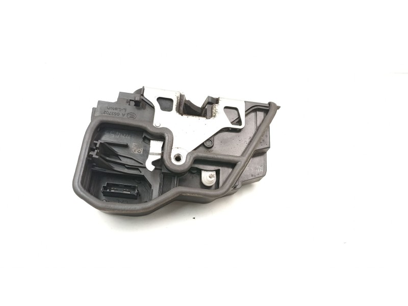 Recambio de cerradura puerta trasera izquierda para bmw 1 (f20) 118 d referencia OEM IAM 7229459  