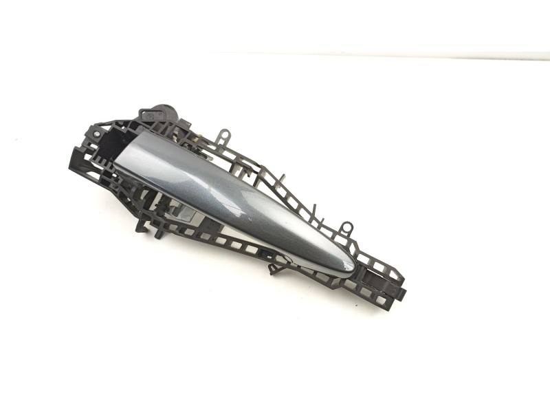 Recambio de manilla delantera izquierda para bmw 1 (f20) 118 d referencia OEM IAM 51217242569  