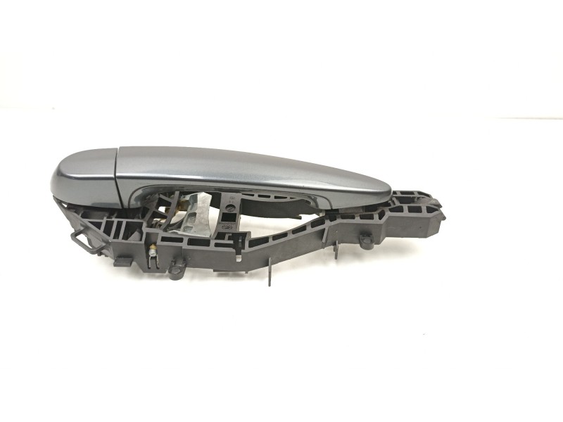 Recambio de manilla delantera derecha para bmw 1 (f20) 118 d referencia OEM IAM 51217242568  