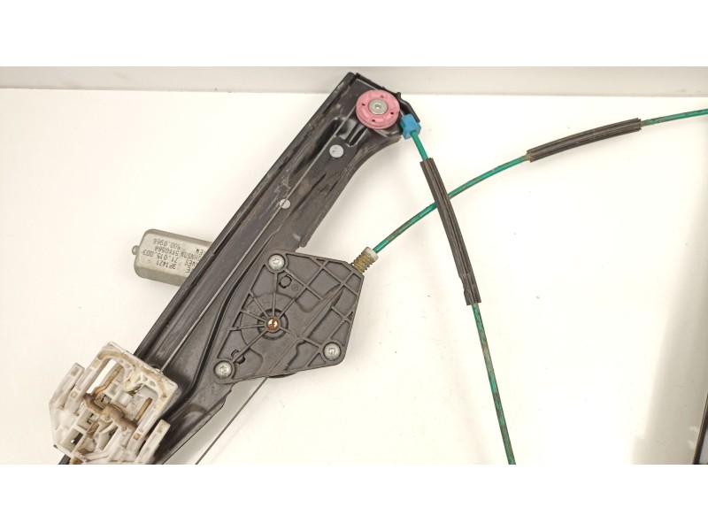 Recambio de elevalunas delantero izquierdo para bmw 1 (f20) 118 d referencia OEM IAM 51337281881  