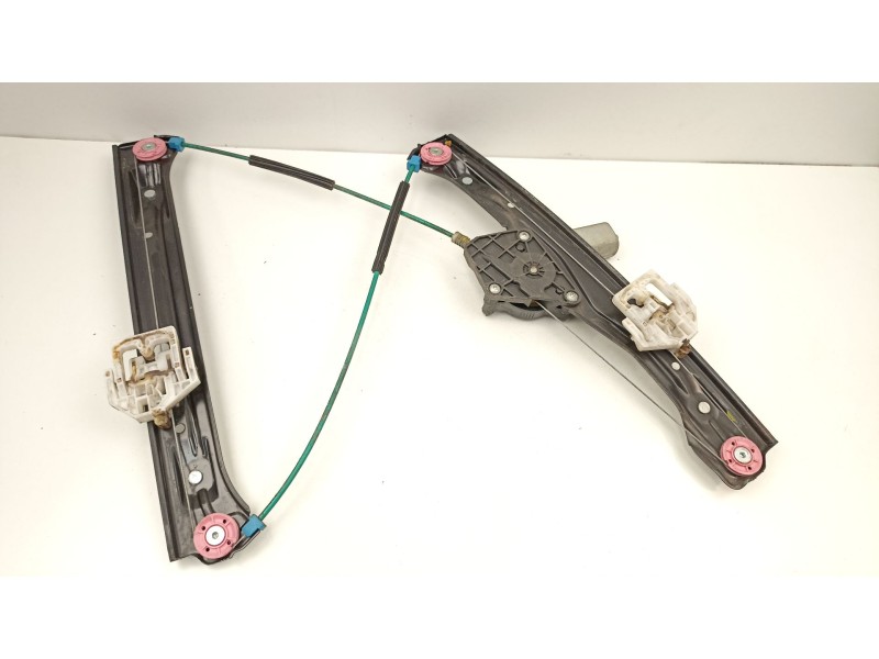 Recambio de elevalunas delantero derecho para bmw 1 (f20) 118 d referencia OEM IAM 51337281882  