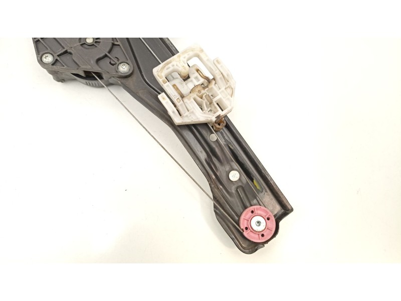 Recambio de elevalunas delantero derecho para bmw 1 (f20) 118 d referencia OEM IAM 51337281882  