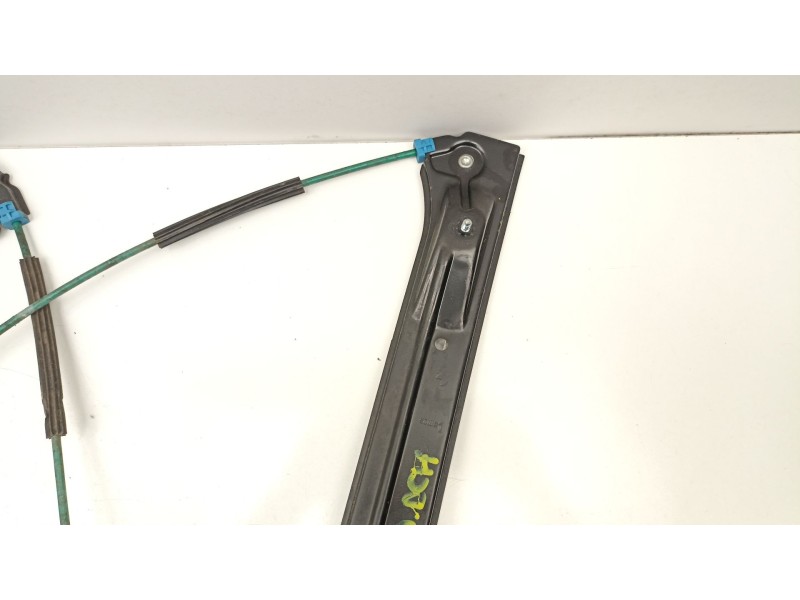 Recambio de elevalunas delantero derecho para bmw 1 (f20) 118 d referencia OEM IAM 51337281882  