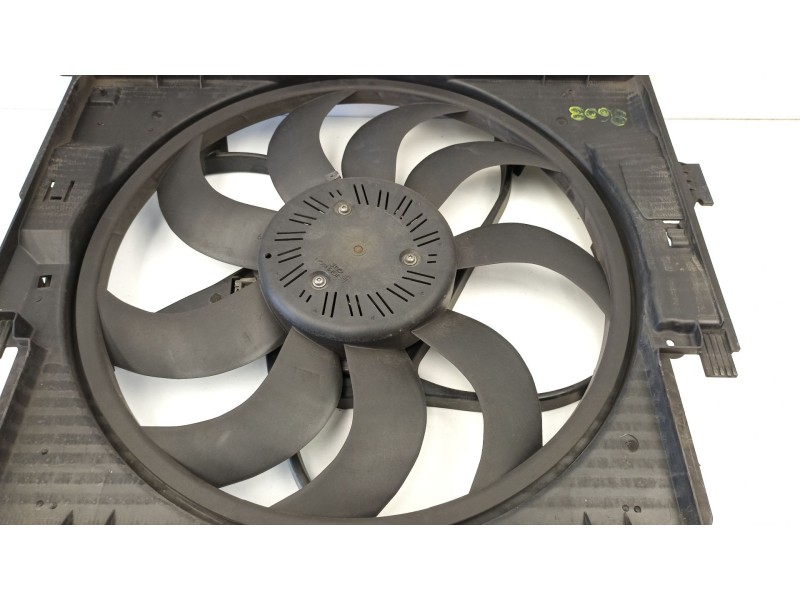 Recambio de electroventilador para bmw 1 (f20) 118 d referencia OEM IAM 8616315 5000924 