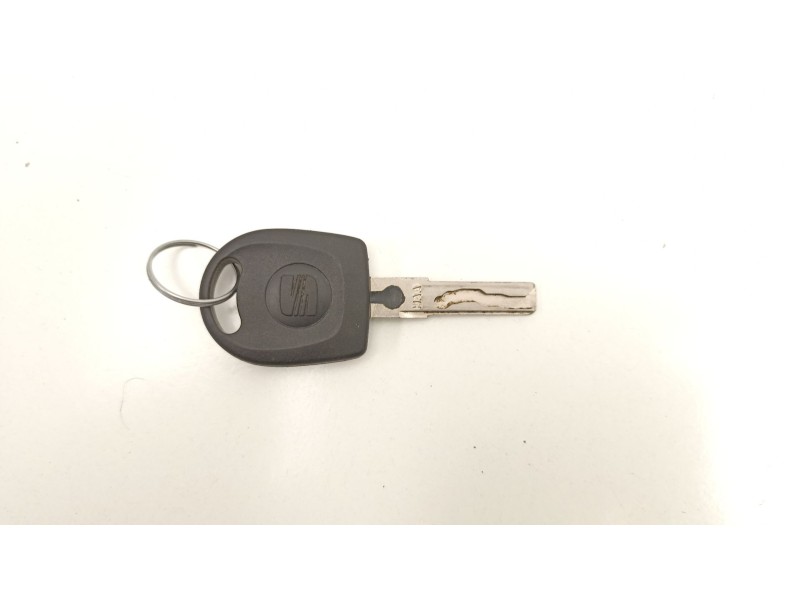 Recambio de conmutador de arranque para seat ibiza iii (6l1) 1.4 16v referencia OEM IAM 4B0905851C  
