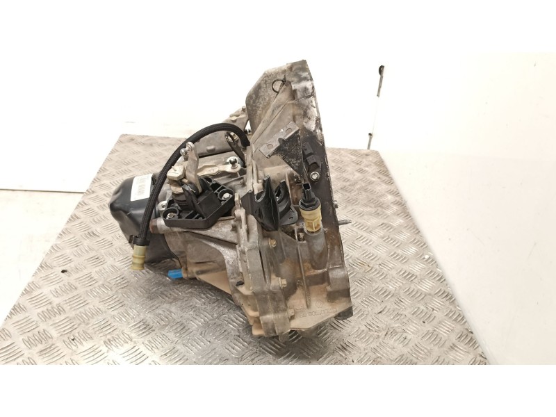 Recambio de caja cambios 5v turbo diesel para dacia duster (hs_) 1.5 dci referencia OEM IAM JR5189  