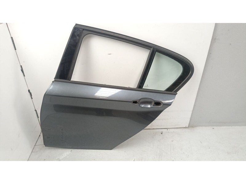 Recambio de puerta trasera izquierda para bmw 1 (f20) 118 d referencia OEM IAM 41527284515  
