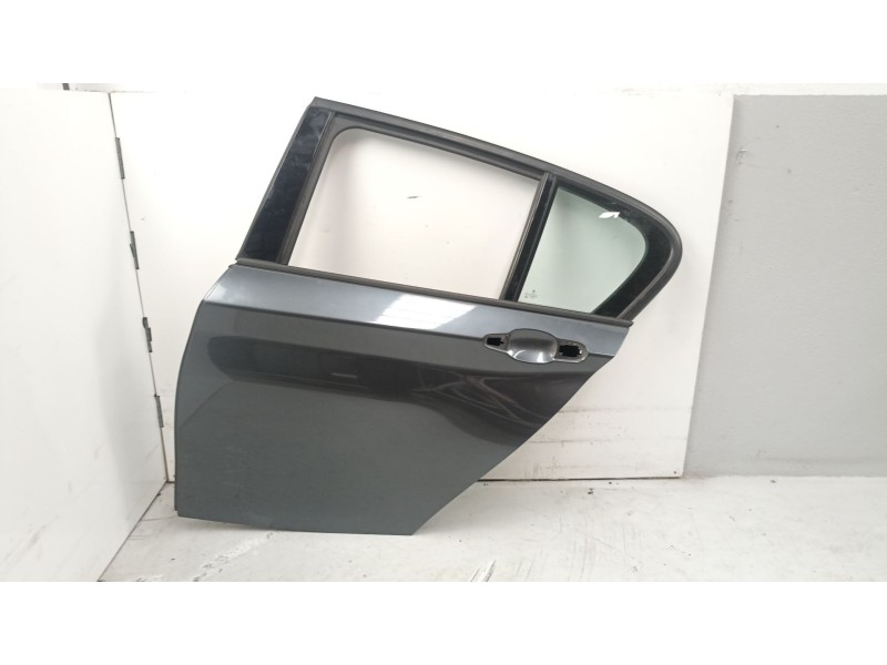Recambio de puerta trasera izquierda para bmw 1 (f20) 118 d referencia OEM IAM 41527284515  