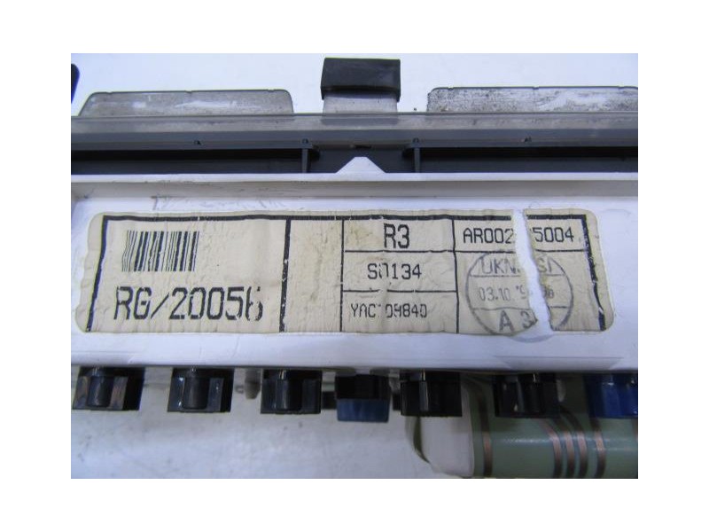 Recambio de cuadro instrumentos : rover 220 : 2.0 td (85,65cv) [1997] para rover  220 2.0 td referencia OEM IAM AR0025004  