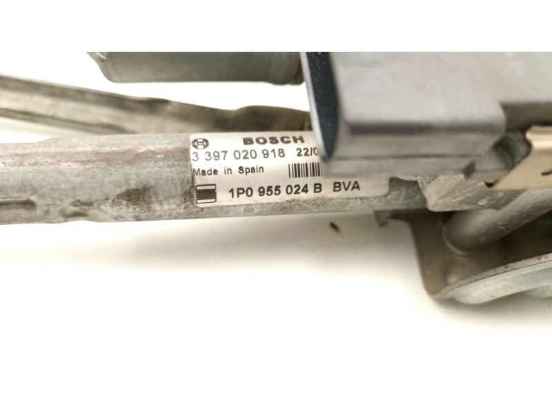 Recambio de motor limpia delantero para seat leon (1p1) 1.9 tdi referencia OEM IAM 1P0955024B 3397020918 