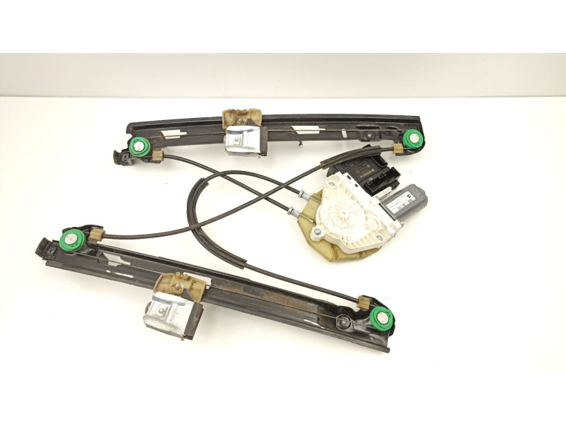 Recambio de elevalunas delantero izquierdo para seat leon (1p1) 1.9 tdi referencia OEM IAM 1P0837401E 1K0959793M 1T0959701G