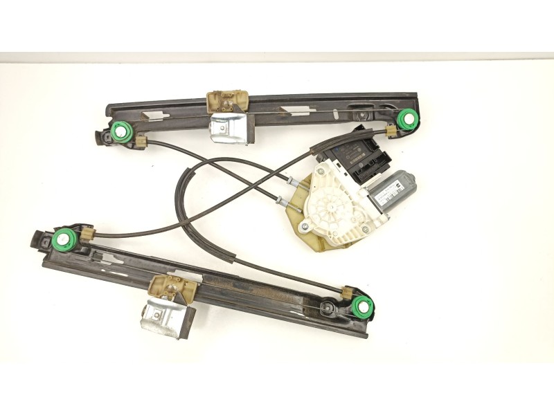 Recambio de elevalunas delantero izquierdo para seat leon (1p1) 1.9 tdi referencia OEM IAM 1P0837401E 1K0959793M 1T0959701G