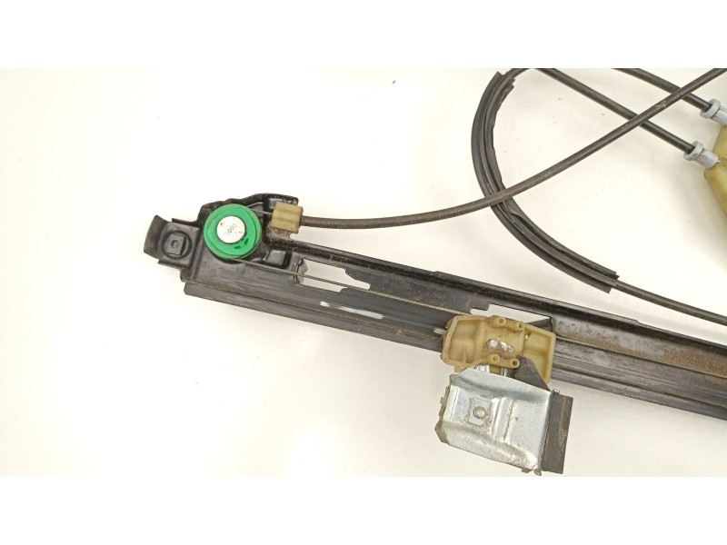 Recambio de elevalunas delantero izquierdo para seat leon (1p1) 1.9 tdi referencia OEM IAM 1P0837401E 1K0959793M 1T0959701G