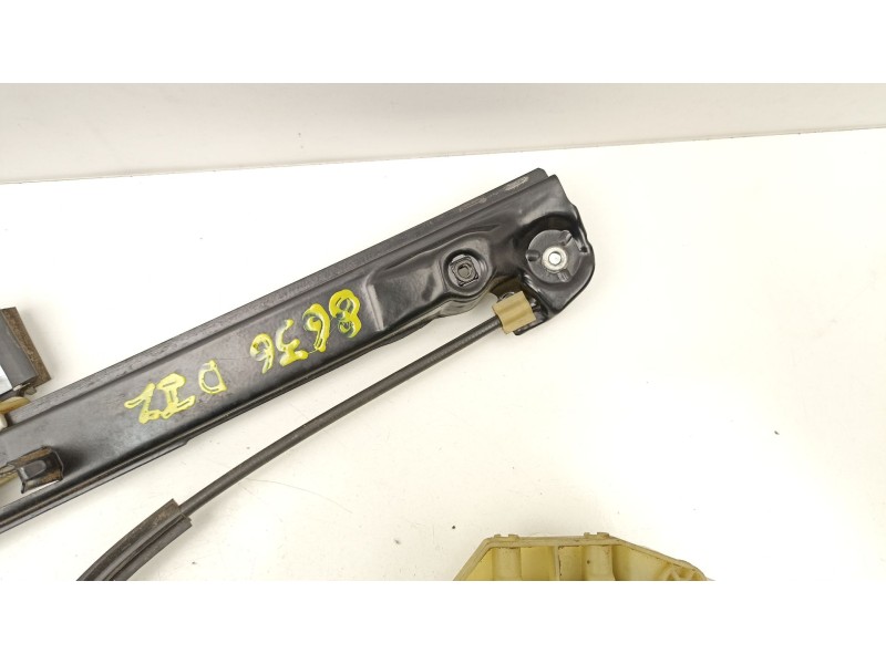 Recambio de elevalunas delantero izquierdo para seat leon (1p1) 1.9 tdi referencia OEM IAM 1P0837401E 1K0959793M 1T0959701G