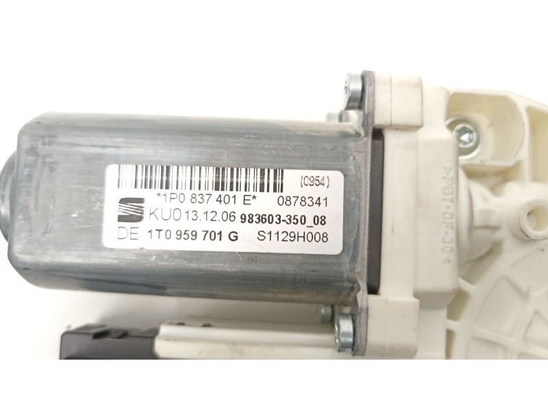 Recambio de elevalunas delantero izquierdo para seat leon (1p1) 1.9 tdi referencia OEM IAM 1P0837401E 1K0959793M 1T0959701G