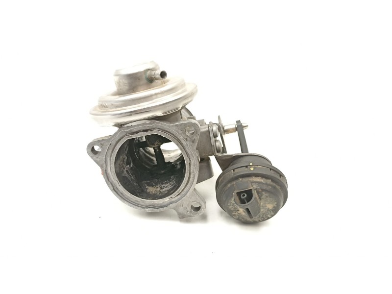 Recambio de valvula egr para volkswagen golf iv (1j1) 1.9 tdi referencia OEM IAM 038129637B  045131501C