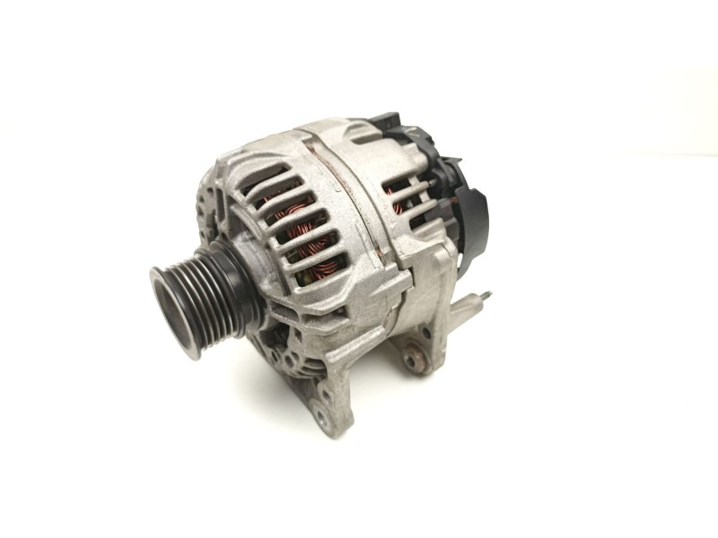 Recambio de alternador para seat ibiza iii (6l1) 1.4 16v referencia OEM IAM 037903025M 0124325013 