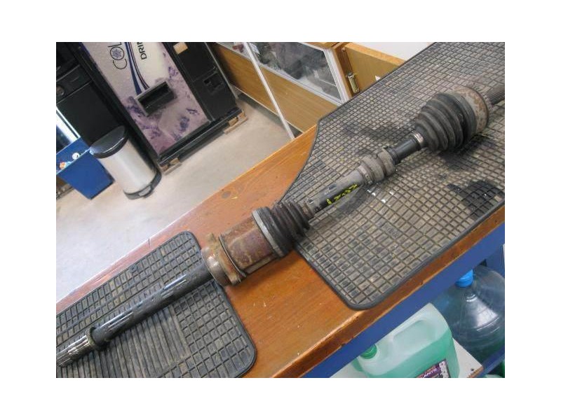 Recambio de transmision delantera dch. : nissan almera : tino 2.2 di-yd22ddti-6v 5p [2004] para nissan almera tino 2.2 di-yd22dd