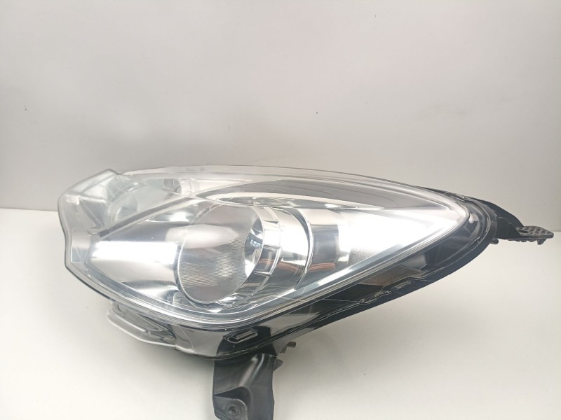 Recambio de faro izquierdo para citroën c3 ii (sc_) 1.2 vti 82 referencia OEM IAM 1606930180  