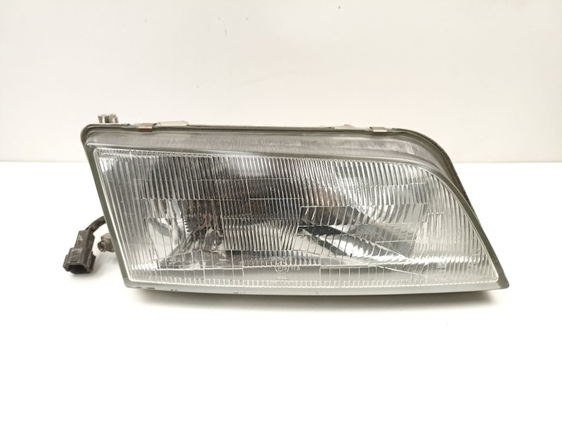 Recambio de faro derecho para nissan maxima 2.0 g -v020 referencia OEM IAM   