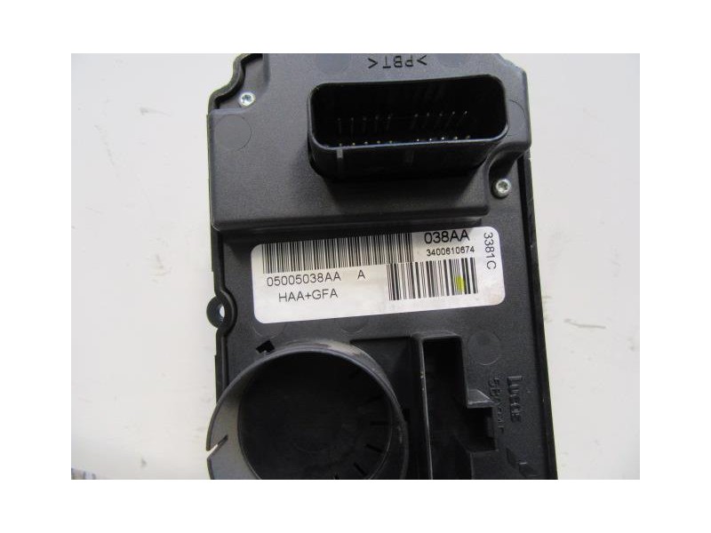 Recambio de mandos calefaccion : chrysler voyager : 2.5 td (142,76cv) [2002] para chrysler voyager 2.5 td referencia OEM IAM 050