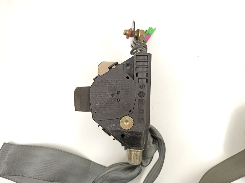 Recambio de cinturon seguridad delantero derecho para daewoo nubira 1.8 g t18sed referencia OEM IAM 96414898  