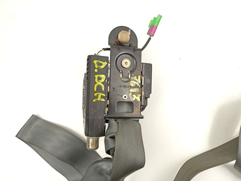 Recambio de cinturon seguridad delantero derecho para daewoo nubira 1.8 g t18sed referencia OEM IAM 96414898  