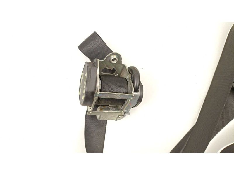Recambio de cinturon seguridad delantero izquierdo para mercedes-benz a 160 2.0 cdi referencia OEM IAM A1698607385  