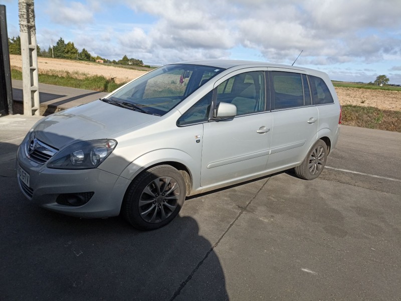 opel zafira / zafira family b (a05) del año 2007
