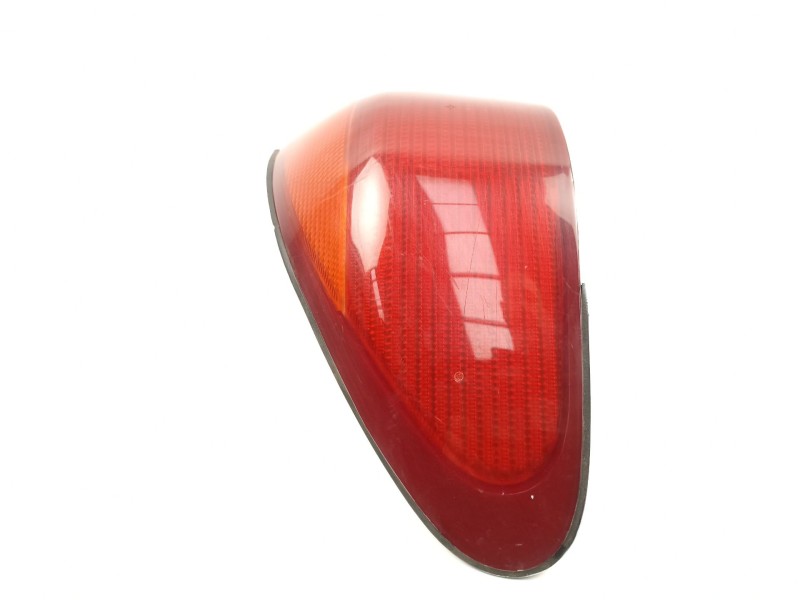 Recambio de piloto trasero izquierdo para ford mondeo 1.8 g referencia OEM IAM 93BG13A603EA  