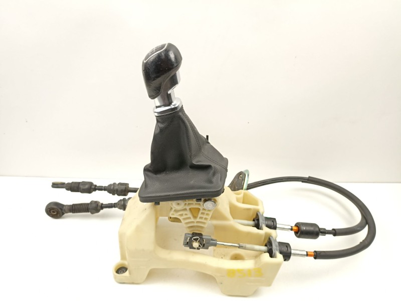 Recambio de palanca cambio manual para kia carens iv 1.7 crdi referencia OEM IAM 43700A4010  