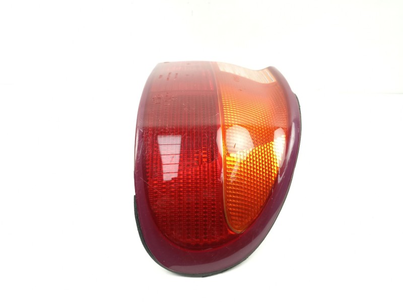 Recambio de piloto trasero derecho para ford mondeo 1.8 g referencia OEM IAM 93BG13A602AC  