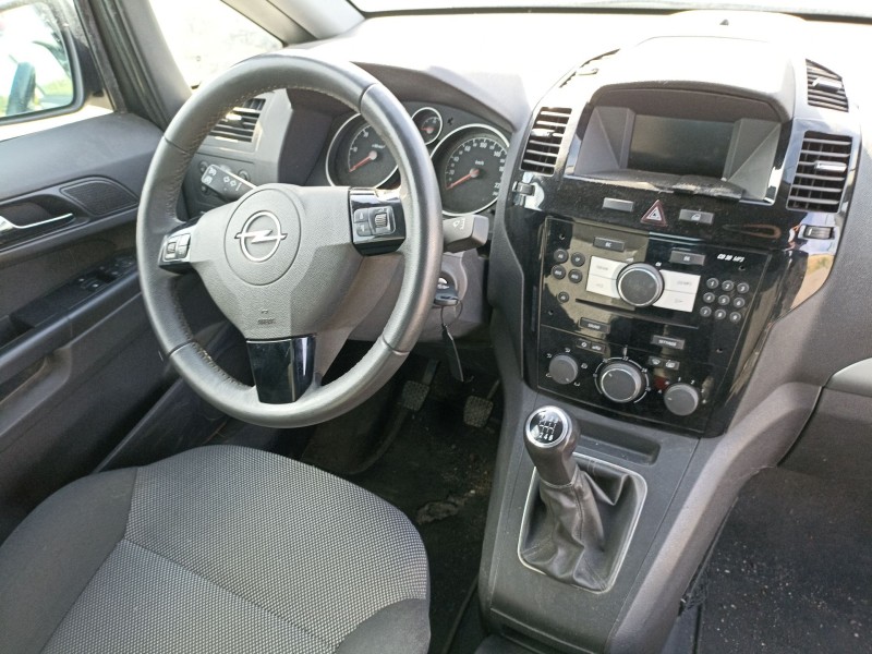 Recambio de carroceria para opel zafira / zafira family b (a05) 1.7 cdti (m75) referencia OEM IAM   