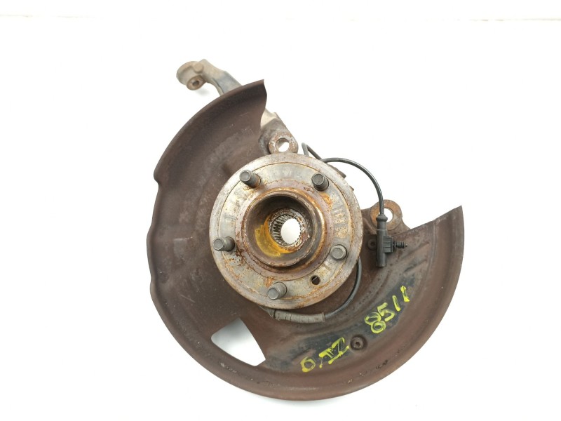 Recambio de mangueta delantera izquierda para land rover discovery iii (l319) 2.7 td 4x4 referencia OEM IAM RUB000234  