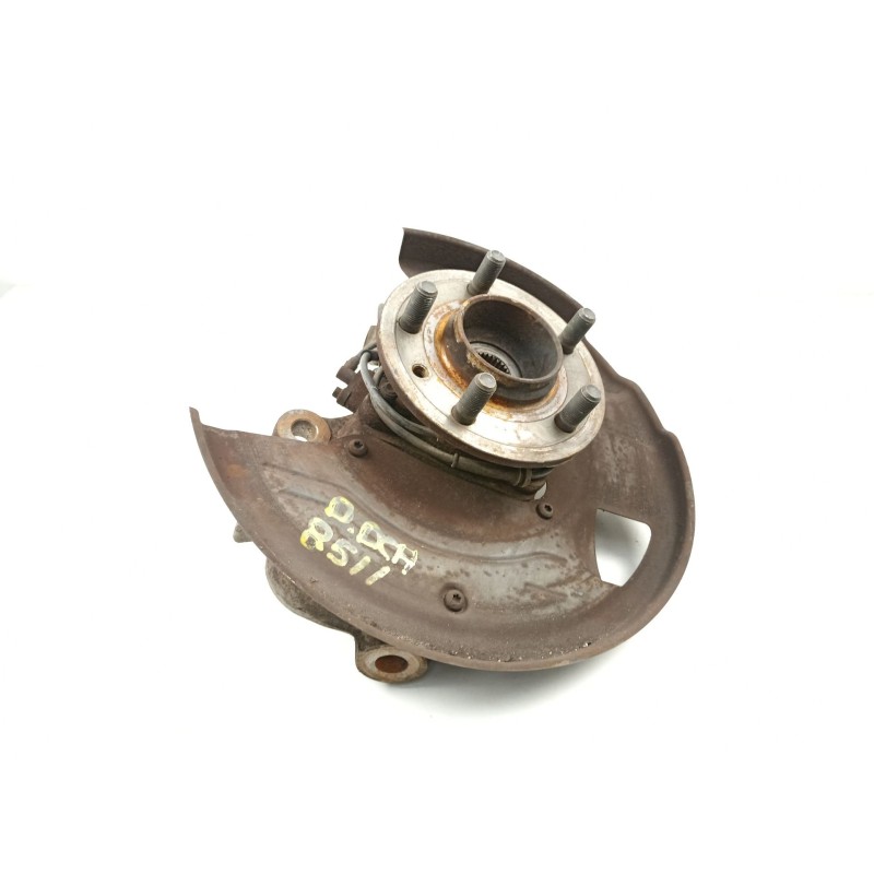 Recambio de mangueta delantera derecha para land rover discovery iii (l319) 2.7 td 4x4 referencia OEM IAM RUB000224  