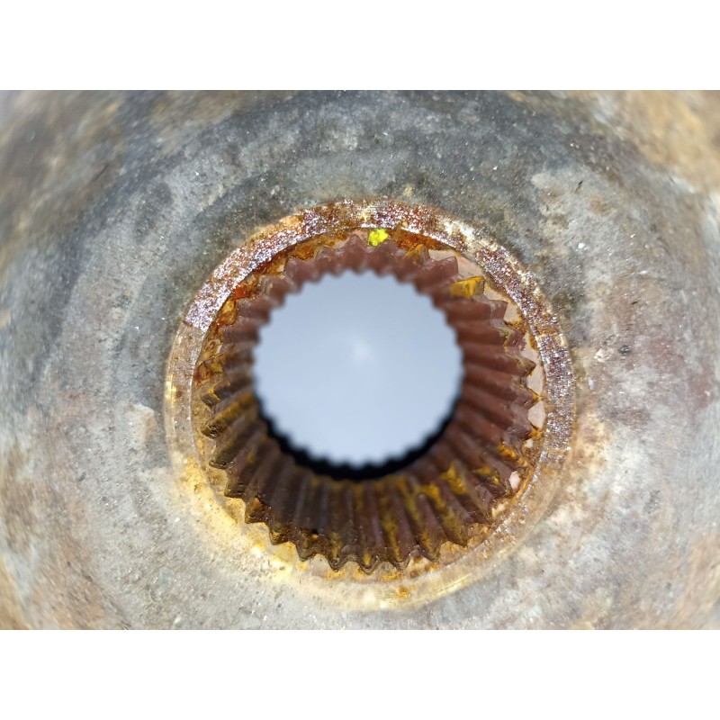 Recambio de mangueta trasera izquierda para land rover discovery iii (l319) 2.7 td 4x4 referencia OEM IAM RLH500030  