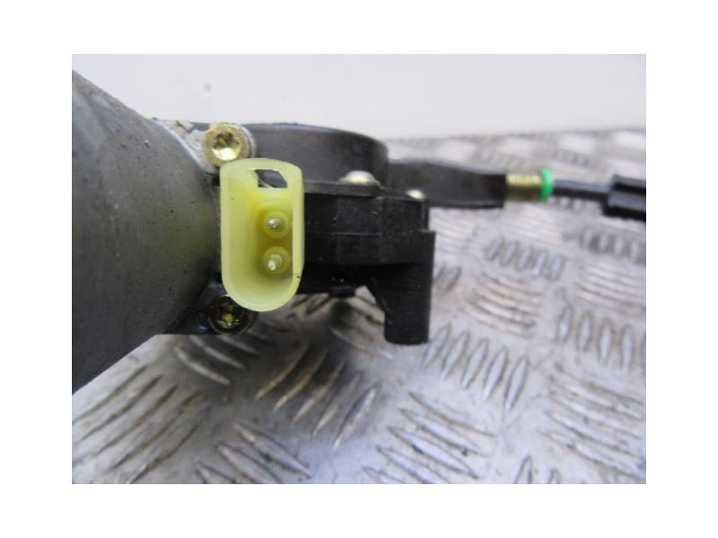 Recambio de elevalunas elec. del. izq. : ford mondeo : 1.8 d (89,73cv) [2000] para ford mondeo 1.8 d referencia OEM IAM 01308217